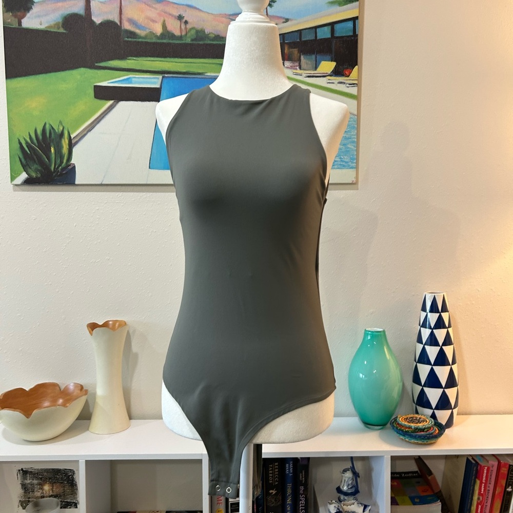 Elegant Gray Women's Bodysuit